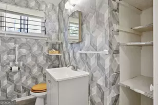 2444 E 39th St, Savannah, GA 31404 - Photo 24