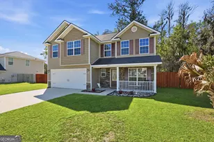 705 Highgrove Ct, Hinesville, GA 31313 - Photo 2