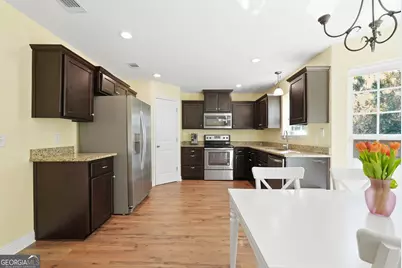 705 Highgrove Court, Hinesville, GA 31313 - Photo 16