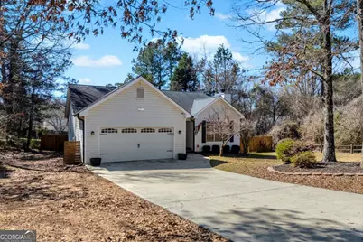 544 Casey's Crossing, Winder, GA 30680 - Photo 6