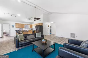 268 W River Bend Dr, Eatonton, GA 31024 - Photo 10