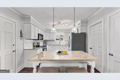 471 Hilderbrand Drive, Atlanta, GA 30328 - Photo 16