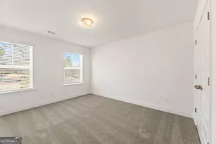 5645 Overview Dr, Flowery Branch, GA 30542 - Photo 18