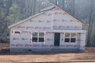 1015 Stonewall St, Lagrange, GA 30240 - Photo 1