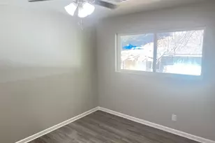 1255 Pine Ave, East Point, GA 30344 - Photo 10