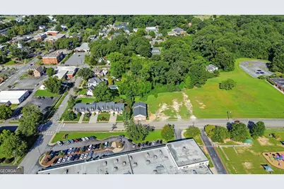 303 N Pond Street, Toccoa, GA 30577 - Photo 6