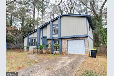 9028 Raven Drive, Jonesboro, GA 30238 - Photo 2