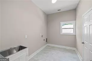 2166 Belvedere Ave SW, Atlanta, GA 30311 - Photo 12