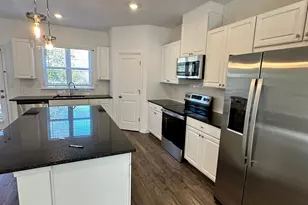 5772 Schelton Pl SE, Smyrna, GA 30126 - Photo 4