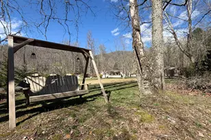 1162 Blacks Creek Dr, Clayton, GA 30525 - Photo 8