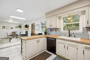 301 Durden St, Saint Marys, GA 31558 - Photo 16