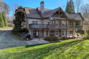 892 Cypress Pointe Ln, Hayesville, NC 28904 - Photo 2