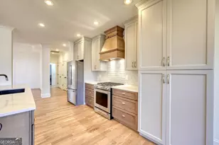 892 Cypress Pointe Ln, Hayesville, NC 28904 - Photo 12