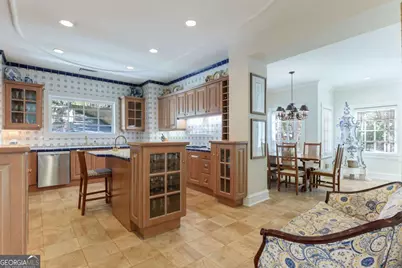 6655 Sweetwater Point, Flowery Branch, GA 30542 - Photo 18