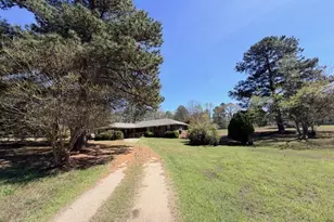 171 Hudson Dr NE, Milledgeville, GA 31061 - Photo 2