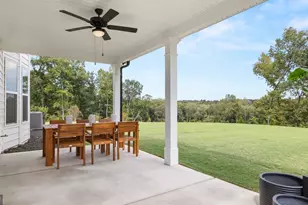 400 Staffin Dr, Senoia, GA 30276 - Photo 8