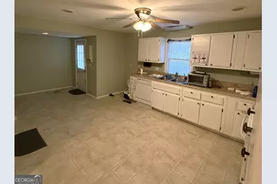 1740 Spring Street NE, Conyers, GA 30012 - Photo 4