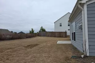 196 Riverclub Rd, Acworth, GA 30101 - Photo 2