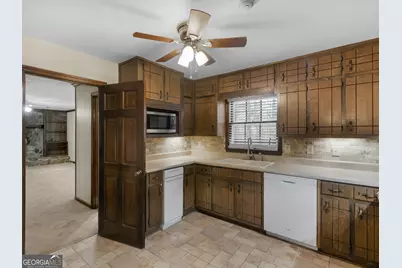 8662 N Shore Drive, Jonesboro, GA 30236 - Photo 22