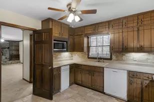 8662 N Shore Dr, Jonesboro, GA 30236 - Photo 22