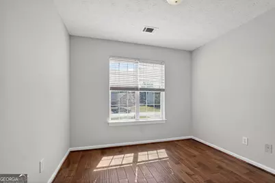 45 S Greenfield Circle, Covington, GA 30016 - Photo 10