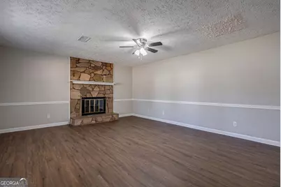 4284 SE Village Green Circle, Conyers, GA 30013 - Photo 10