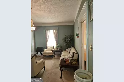 906 E 38th Street, Savannah, GA 31401 - Photo 12