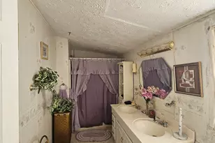 906 E 38th St, Savannah, GA 31401 - Photo 42