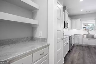 6833 Omaha Dr, Midland, GA 31820 - Photo 6