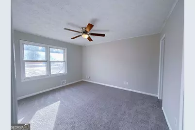 523 Vineyard Road, Griffin, GA 30223 - Photo 8