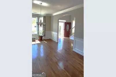 419 Long Shore Way, Newnan, GA 30265 - Photo 2