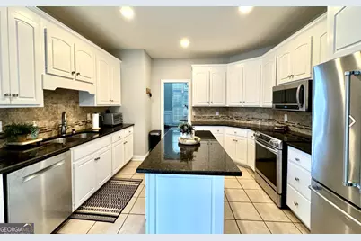 114 Springbrook Drive, Cornelia, GA 30531 - Photo 8