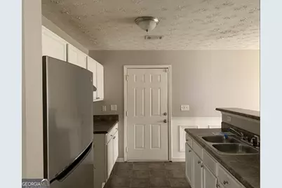 1147 Dunivin Drive, Jonesboro, GA 30238 - Photo 4