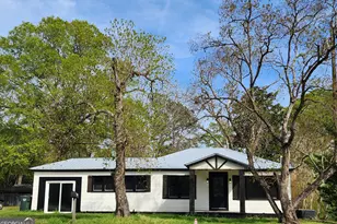 360 N Lewis St, Metter, GA 30439 - Photo 1