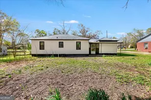 360 N Lewis St, Metter, GA 30439 - Photo 36