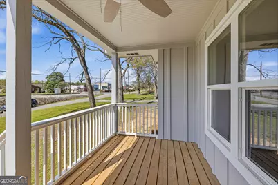 509 Carlton Avenue, Union Point, GA 30669 - Photo 4