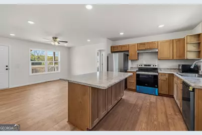 509 Carlton Avenue, Union Point, GA 30669 - Photo 12
