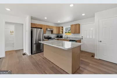 509 Carlton Avenue, Union Point, GA 30669 - Photo 10