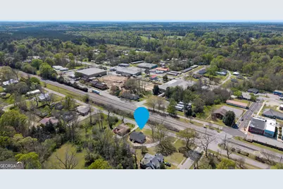 509 Carlton Avenue, Union Point, GA 30669 - Photo 2