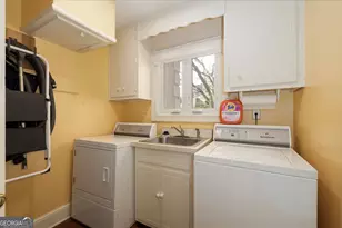 2010 Carrington Ct, Smoke Rise, GA 30087 - Photo 16