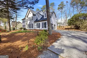 745 Woodrow Dr, Lawrenceville, GA 30043 - Photo 2