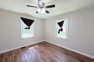 73 Cade St, Hartwell, GA 30643 - Photo 4