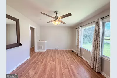 73 Cade Street, Hartwell, GA 30643 - Photo 8