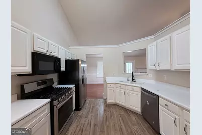 1725 Heatherton Road, Dacula, GA 30019 - Photo 4