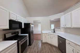 1725 Heatherton Rd, Dacula, GA 30019 - Photo 4