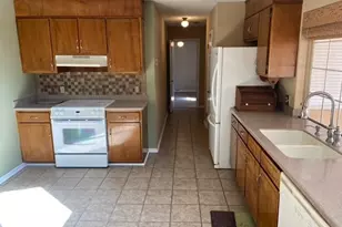 528 Ansley Ave, Perry, GA 31069 - Photo 4