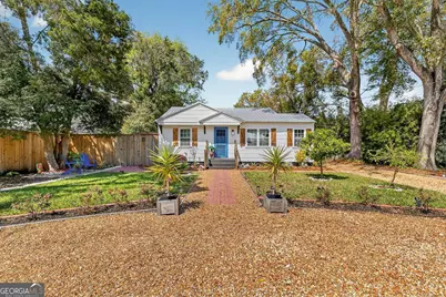 405 Ashantilly Avenue, Saint Simons, GA 31522 - Photo 2