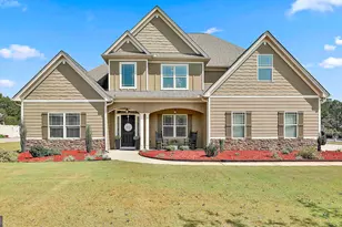 20 Water Oak Dr, Sharpsburg, GA 30277 - Photo 1