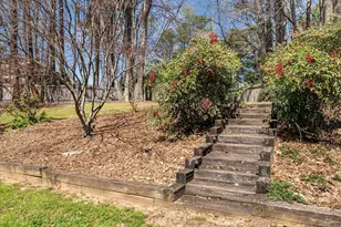 1016 Pine Grove Dr, Alpharetta, GA 30009 - Photo 28