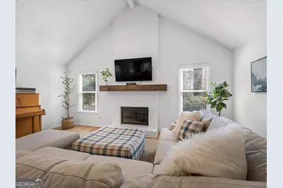 1016 Pine Grove Drive, Alpharetta, GA 30009 - Photo 12
